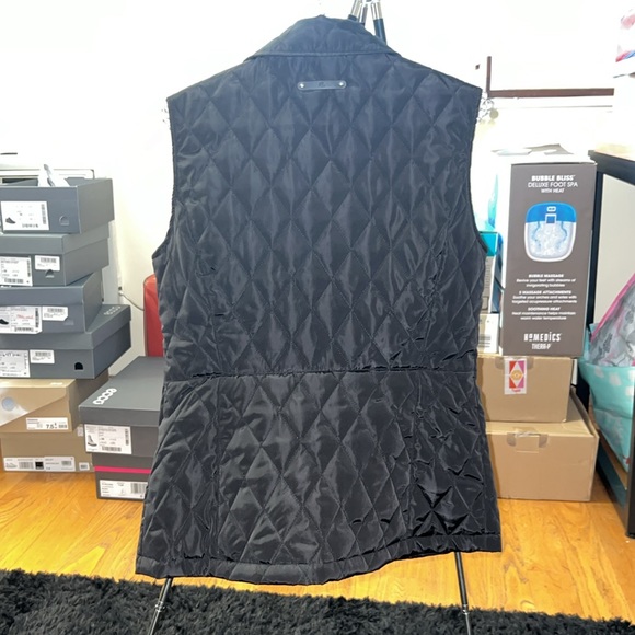 LAUREN RALPH LAUREN Crest Patch Quilted Vest - Picture 4 of 11